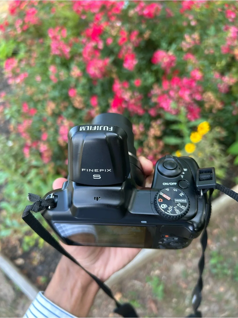 Fujifilm FinePix S8600 16MP 30X Zoom used Digital w/strap +Sd Card